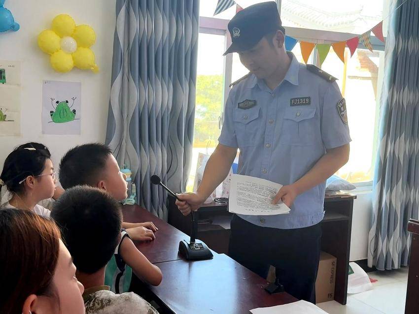 多方联动织密 “四防” 网，爱心托管筑牢安全墙.docx